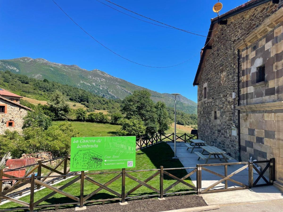La Casona de Lombraña, en Polaciones  Bagian luar foto